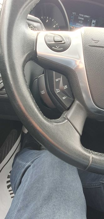 Ford Kuga automat 4x4