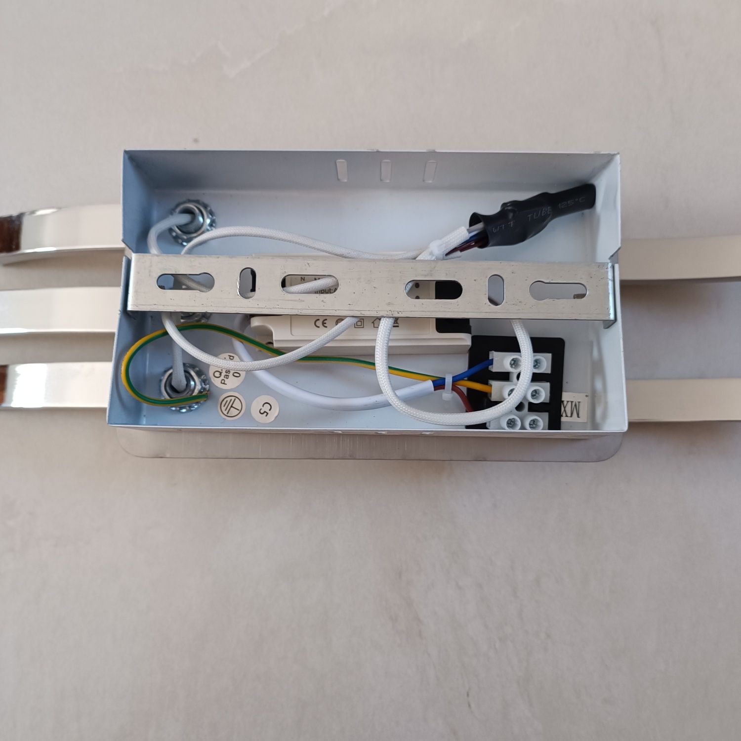 Candeeiro led Novo