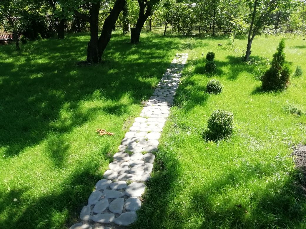 Садовые дорожки. Эко плитка. Плитка Травница.