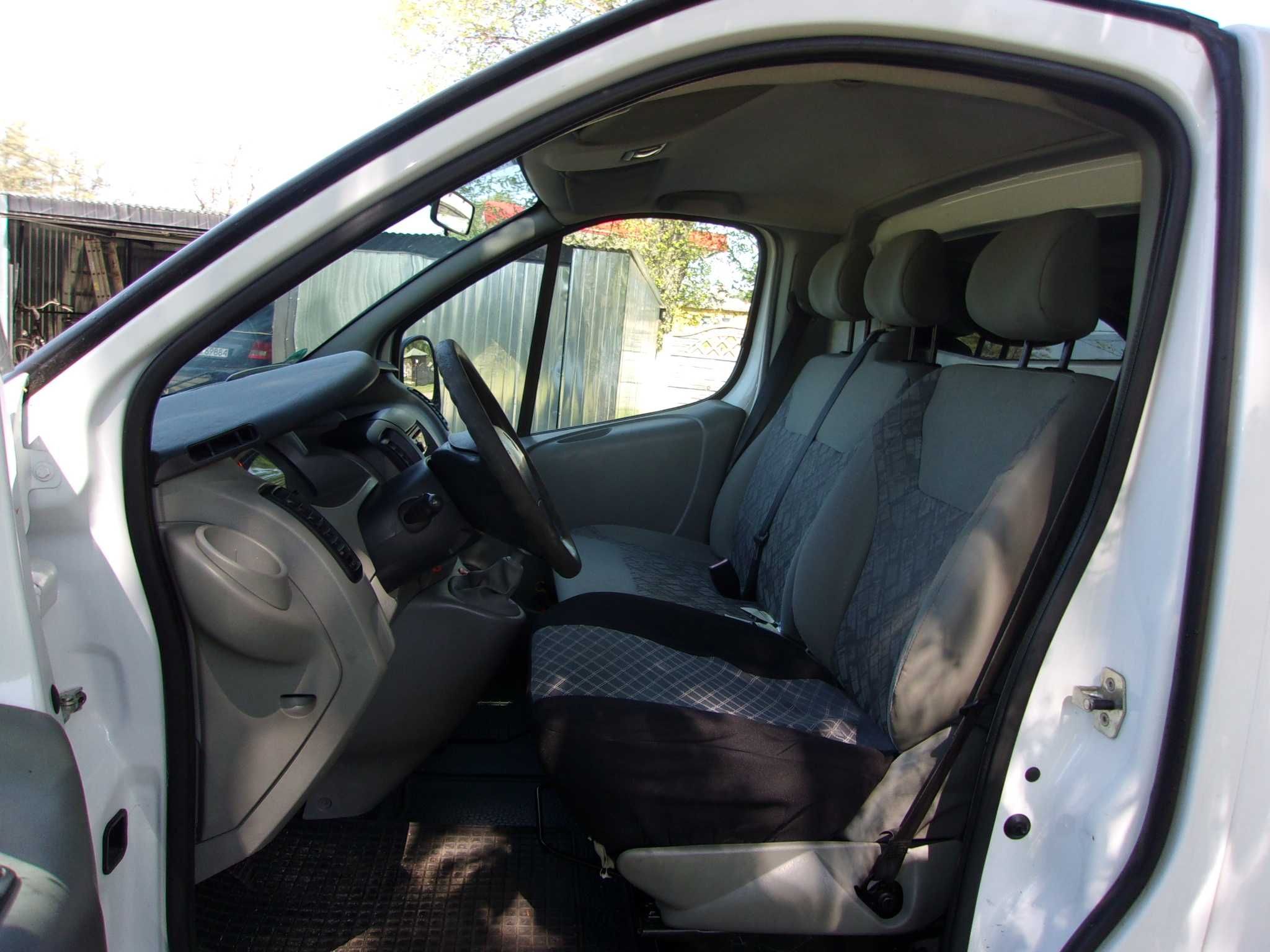 Renault TRAFIC 2009 R, sprowadzony, nowy rozrząd. ZAREJESTROWANY.