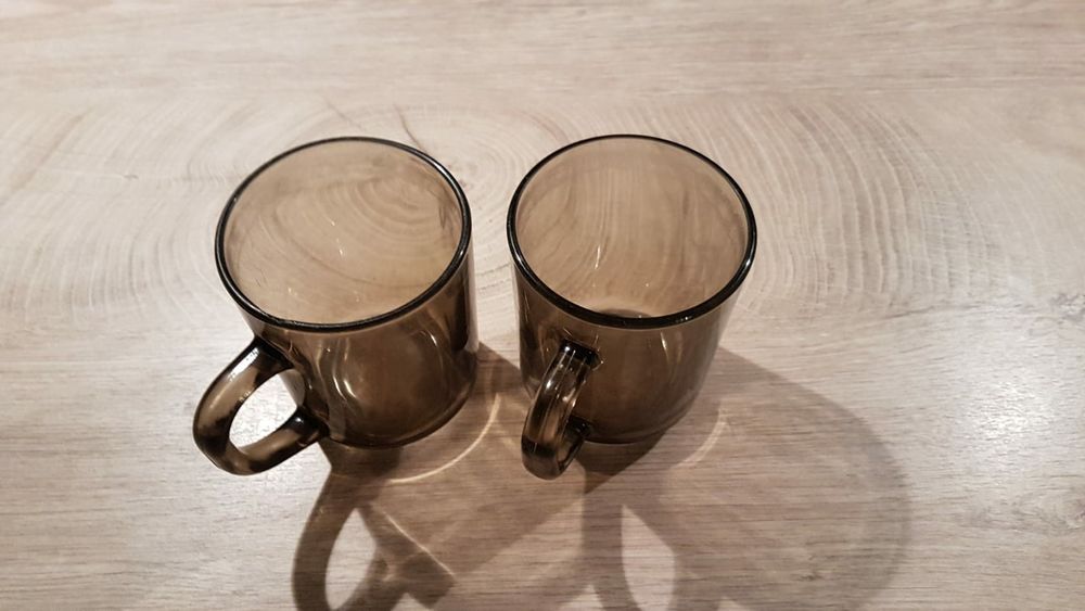 Zestaw przedmiotów z Duralexu