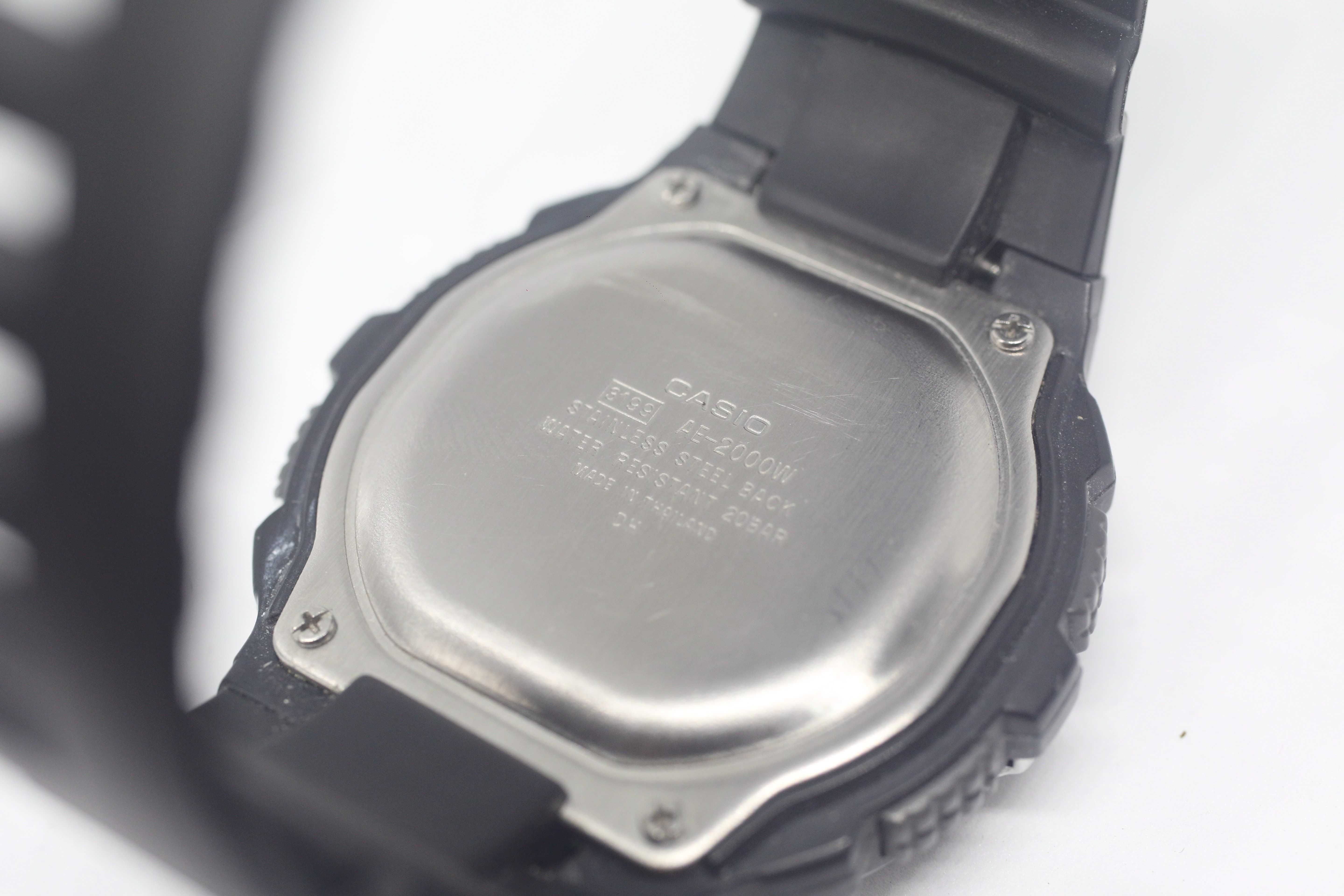 Zegarek Casio AE-2000W