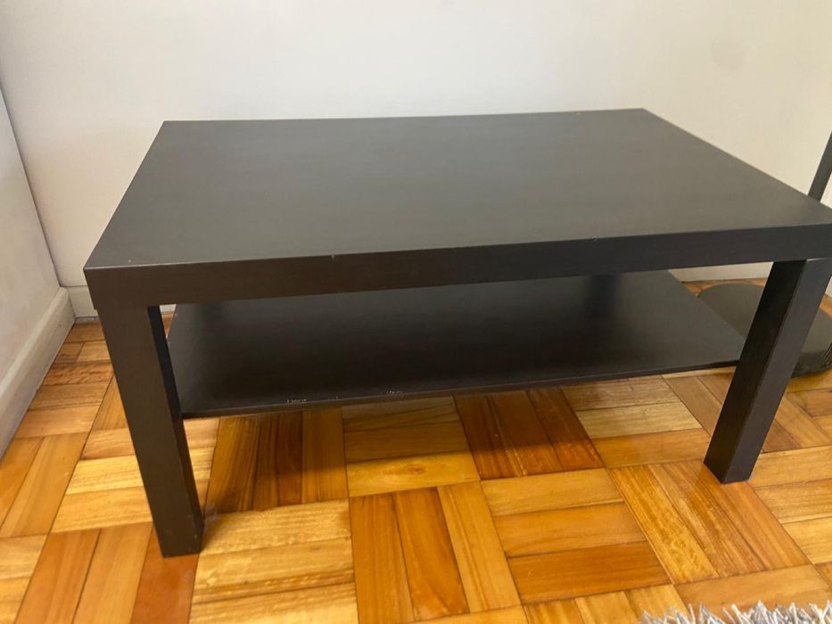 Mesa de centro preto