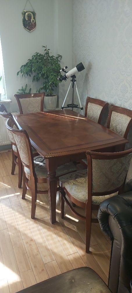 Stół rozkładany z krzesłami Olejnikowski kolekcja Milano