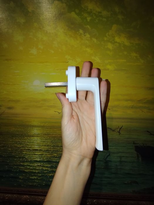 Ручка для пластиковых окон