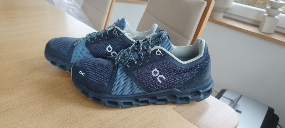 Buty On Running Cloudstratus -42