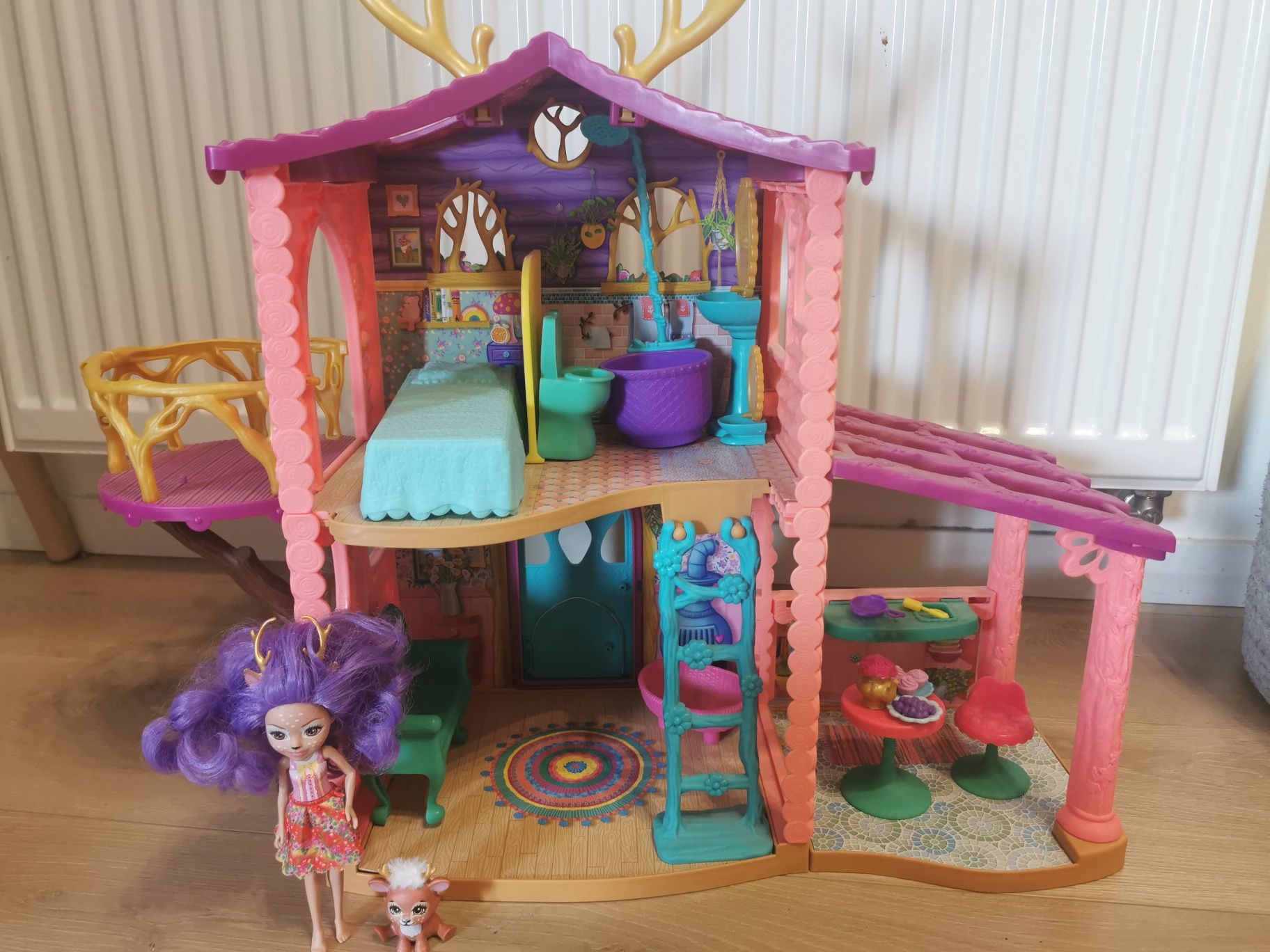 Enchantimals domek jelonków duży