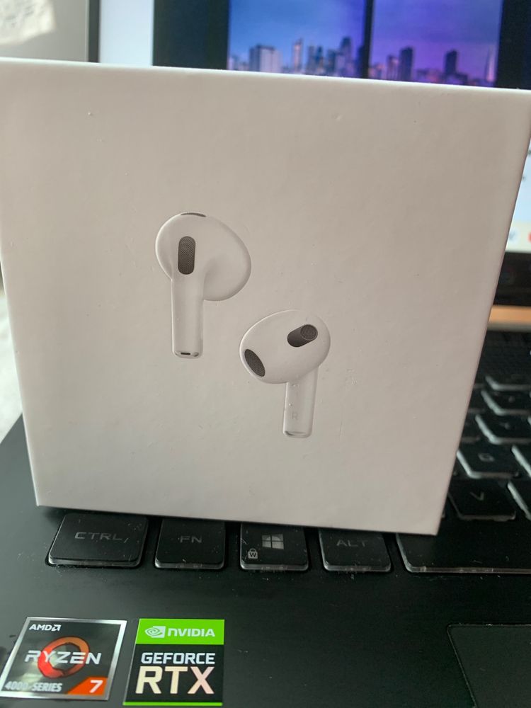 Airpods 3 (jena o jakość super)