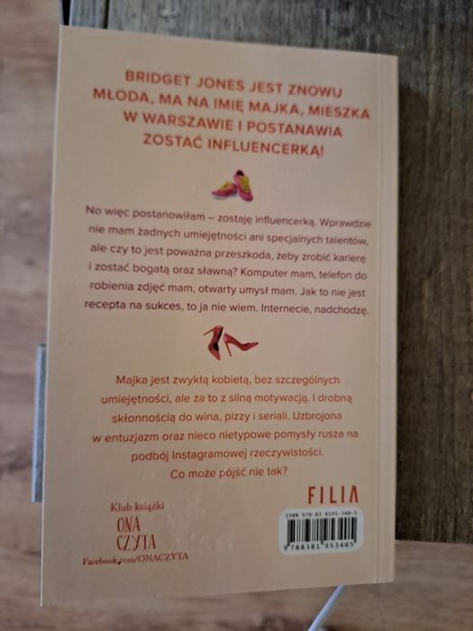 Książka "Jak nie zostałam influencerką"Majka Nowak