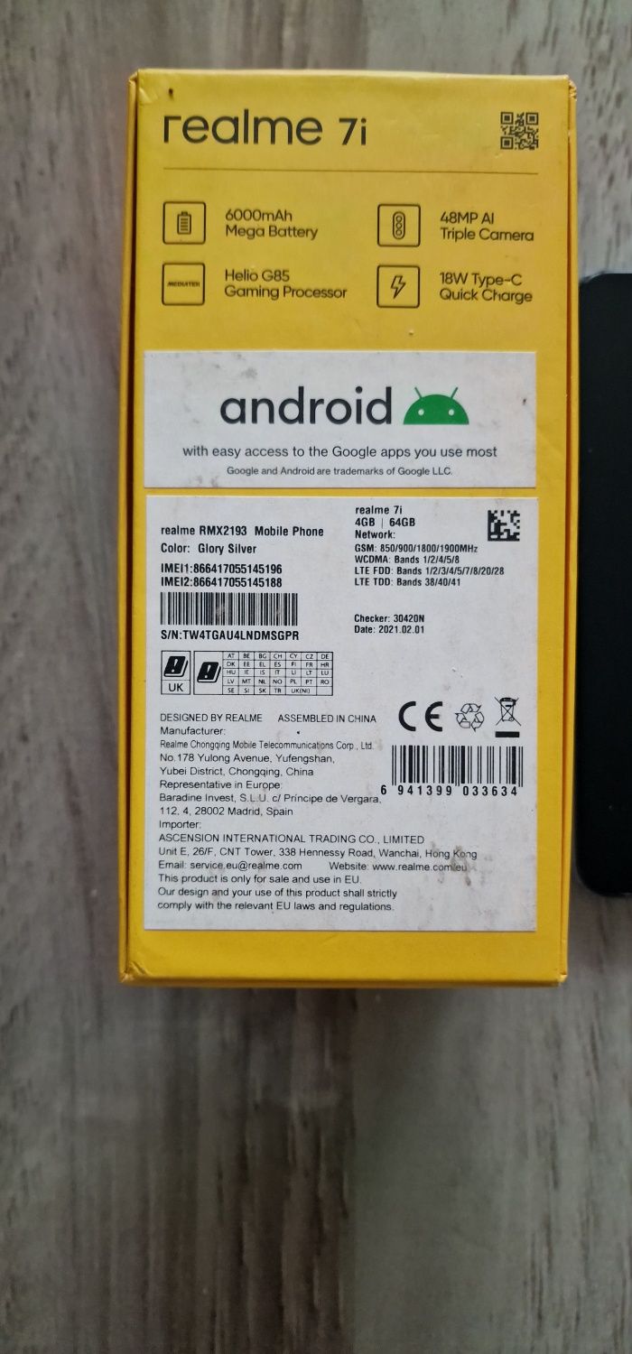Телефон Realme 7i