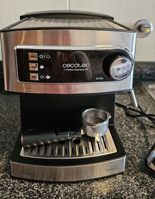 Cafeteira Cumbia Power Espresso 20 — 9 meses de uso, impecável. 80 EUR
