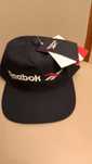 Reebok czapka z daszkiem nowa granat