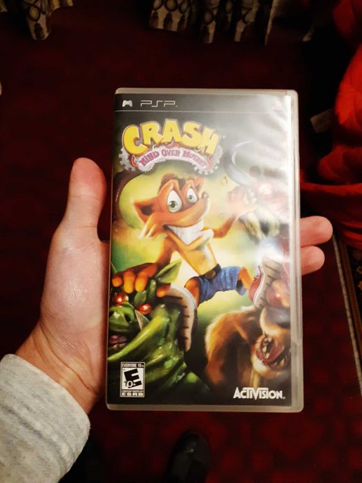 Crash Mind Over Mutant PSP UMD