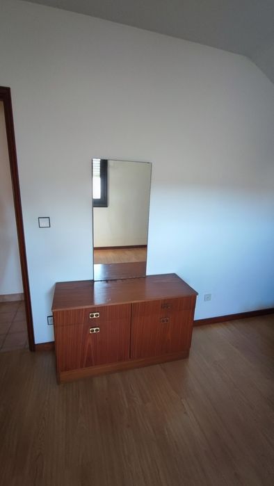 Mobília completa de quarto de extrema qualidade excelente