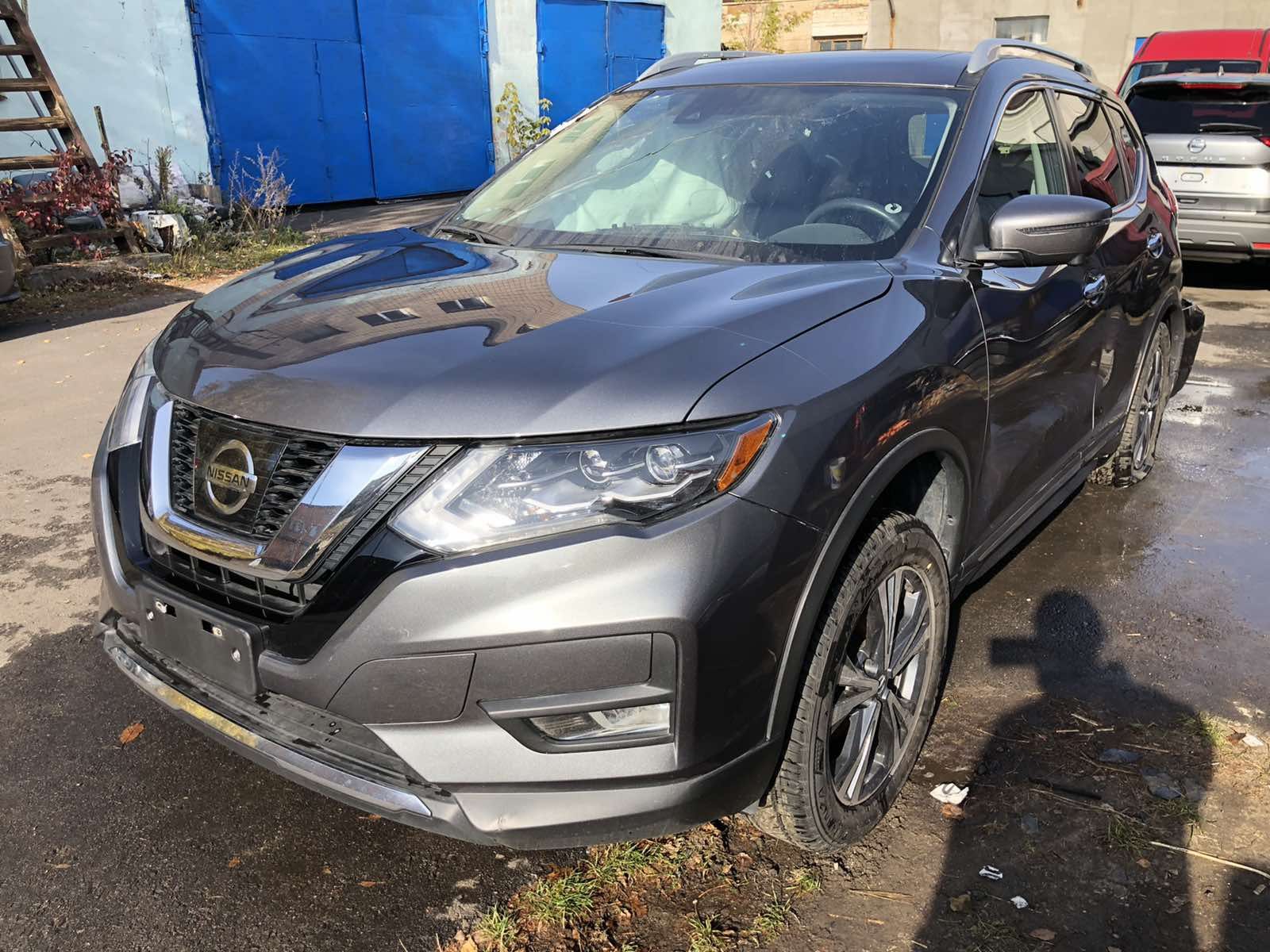 Бампер передний NISSAN ROGUE SL 17 г KAD USA .