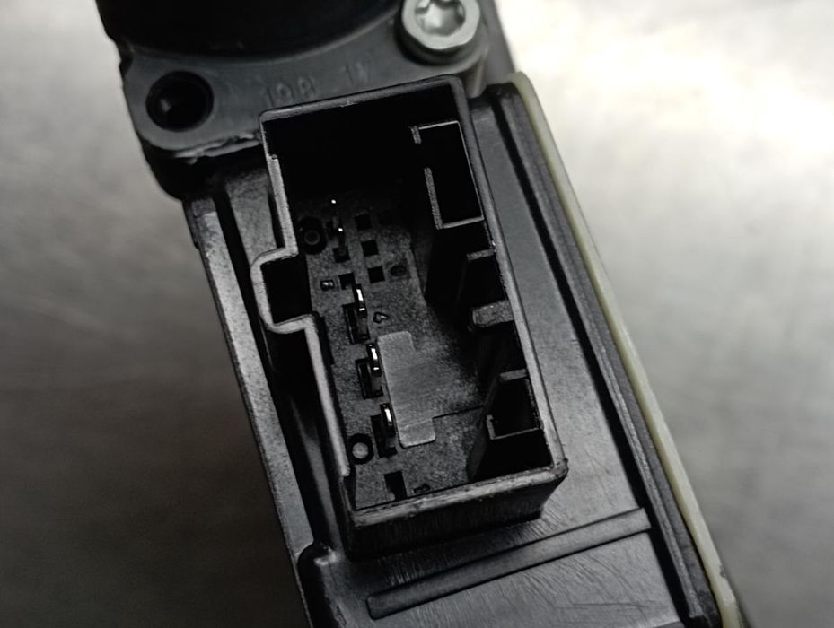 Elevador vidros trás direito AUDI Q2 (GA)