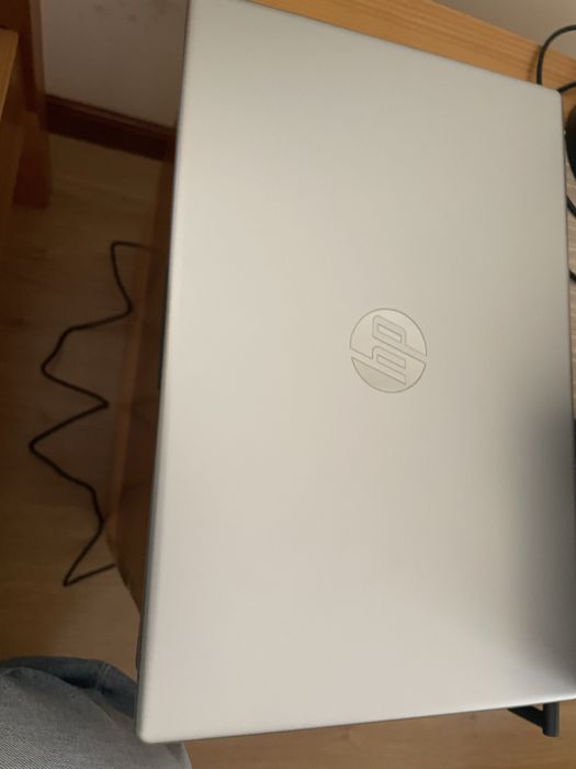 Portatil hp-15-fc0029
