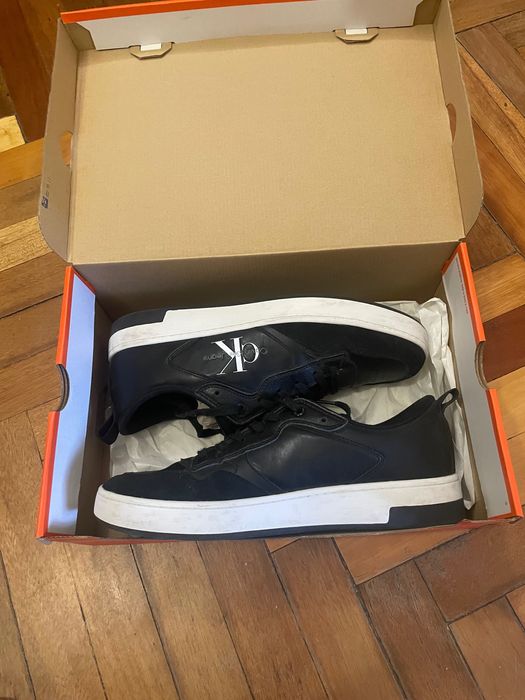 Кросівки чоловічі 44 розміру