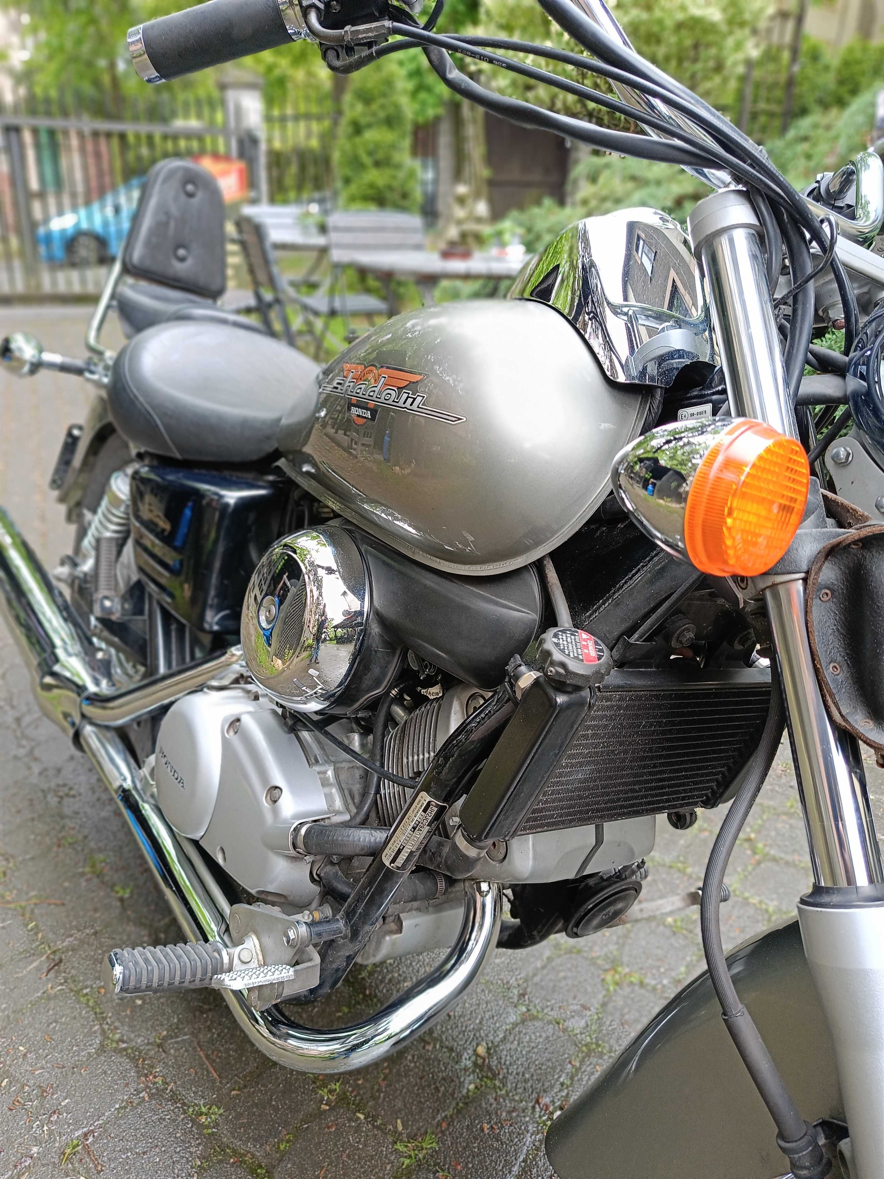 Honda shadow 125 rok 1999 przebieg 16800 stan bdb