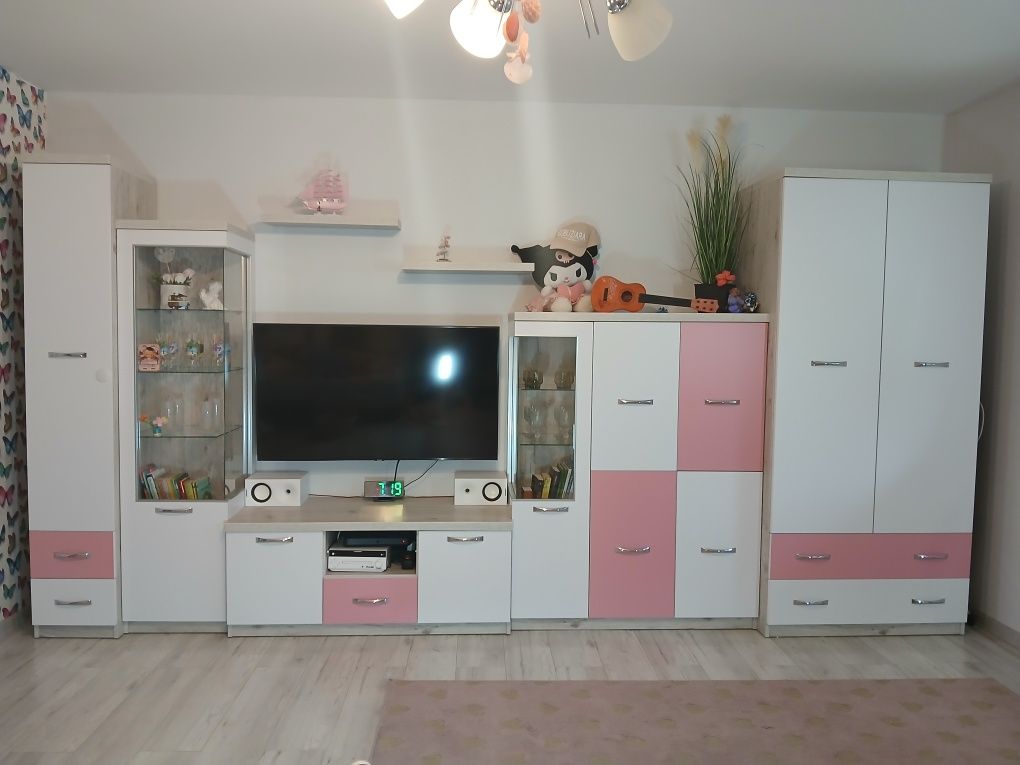 Mebel młodzieżowy i biurko