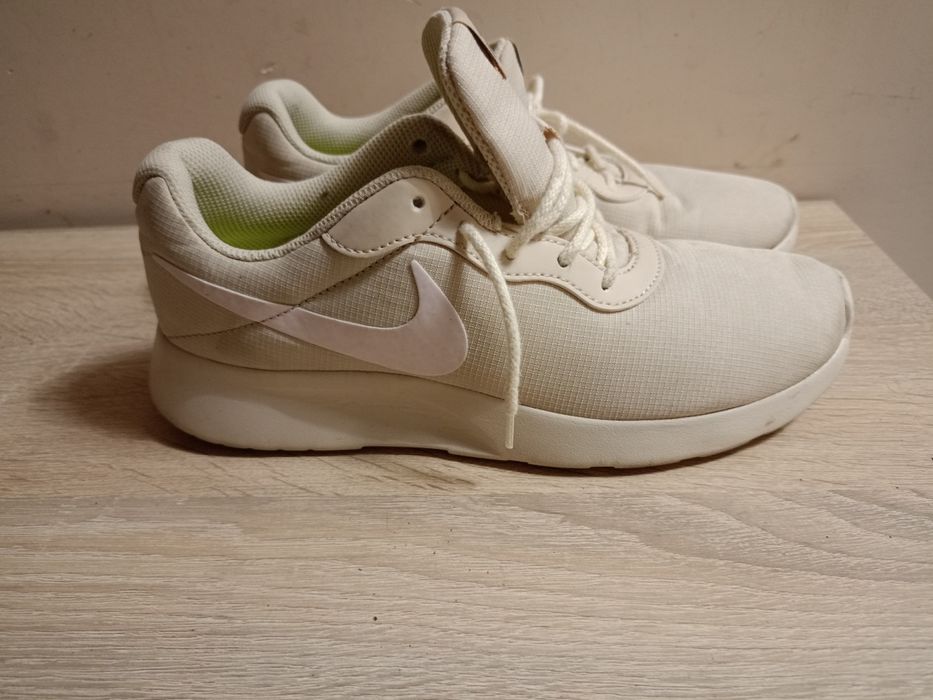 Buty Nike Tanjun Refine roz38