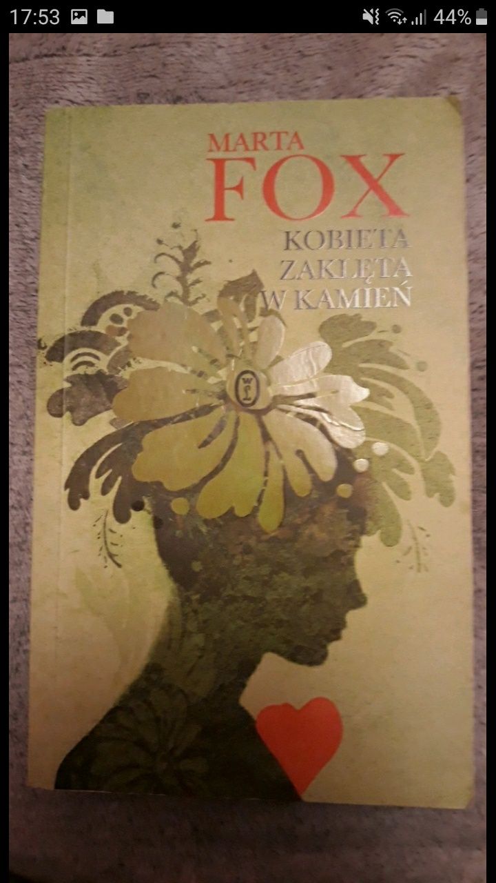 Książka "Kobieta zaklęta w kamień"