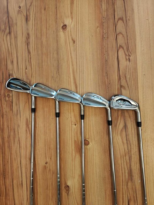 Ferros Titleist T100 5-9 stiff