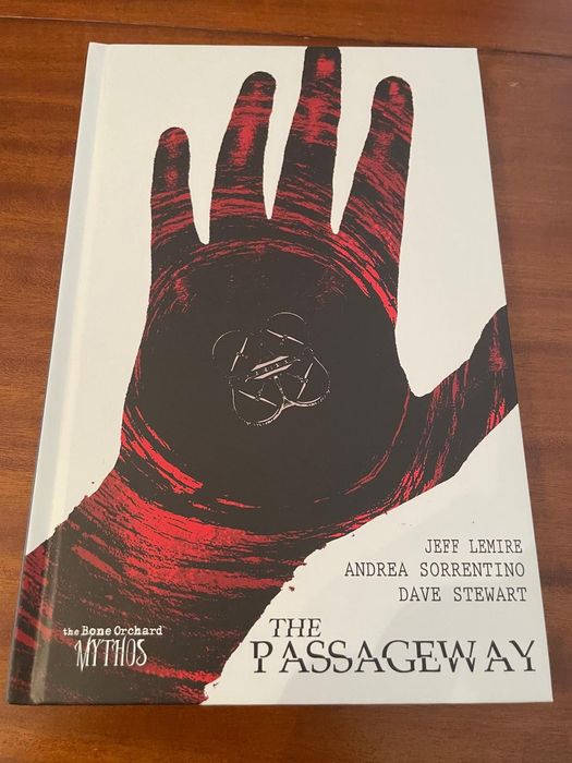The Passageway (Ingles)