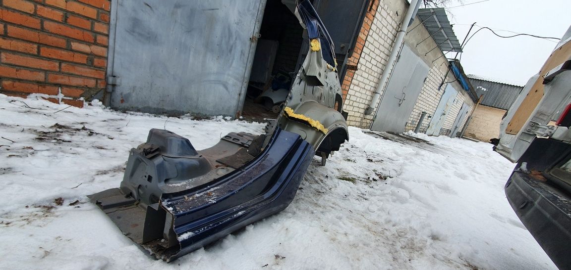 Четверть, порог левый задний Renault Megan IV