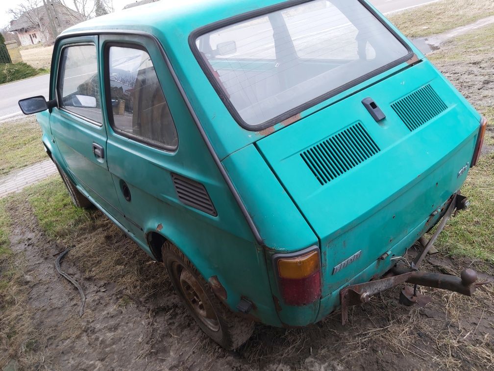 Fiat 126p turkusowy