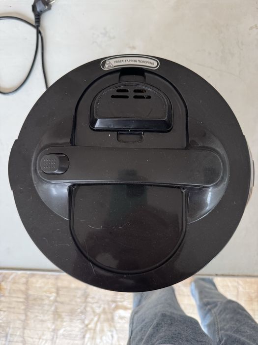 Мультиварка Ergo EMC8605