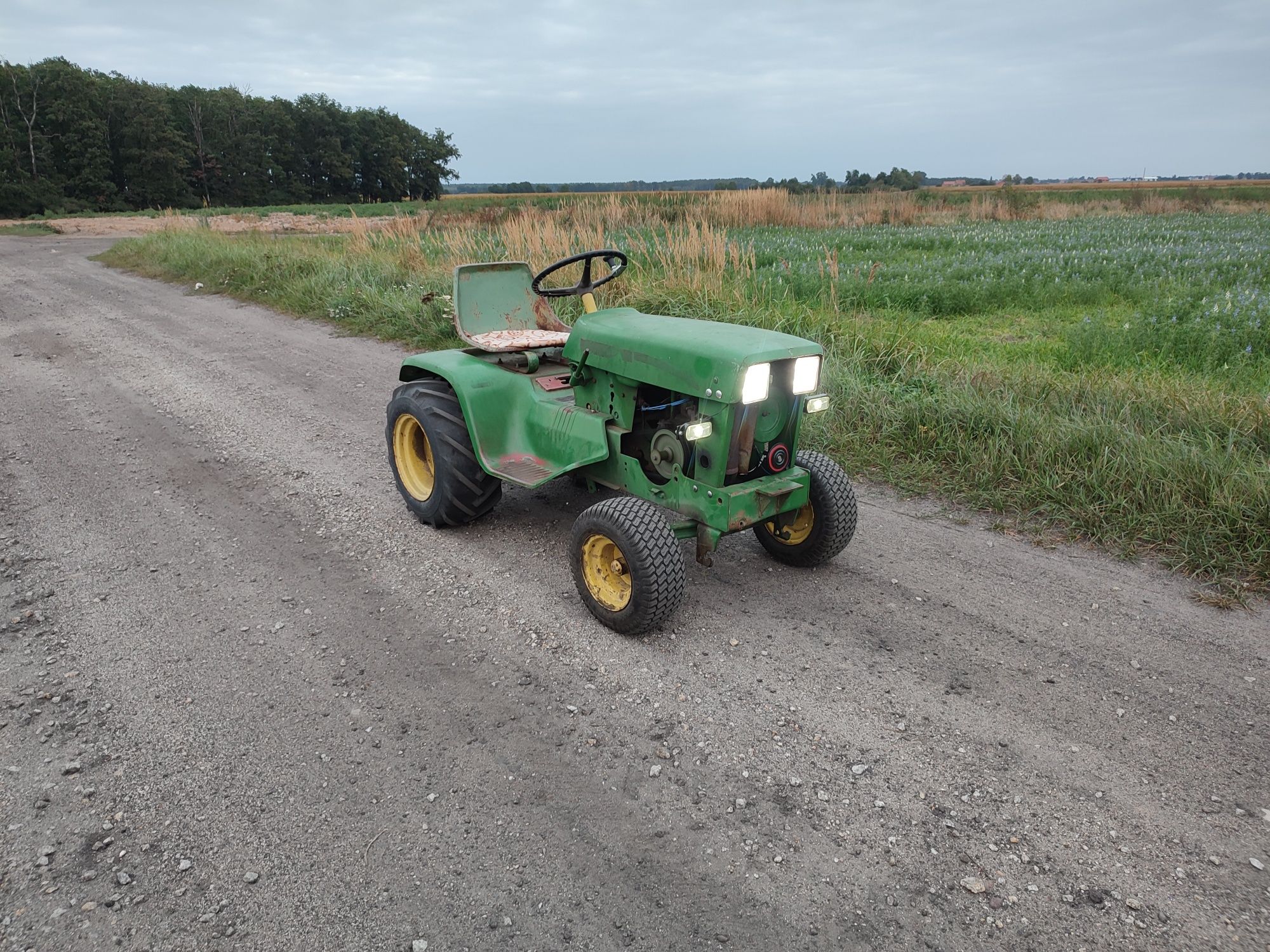 Traktorek John Deere 112 zabytek 1969 r