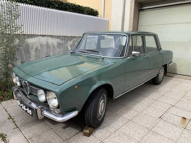 ALFA ROMEO 1750 Berlina de 1970