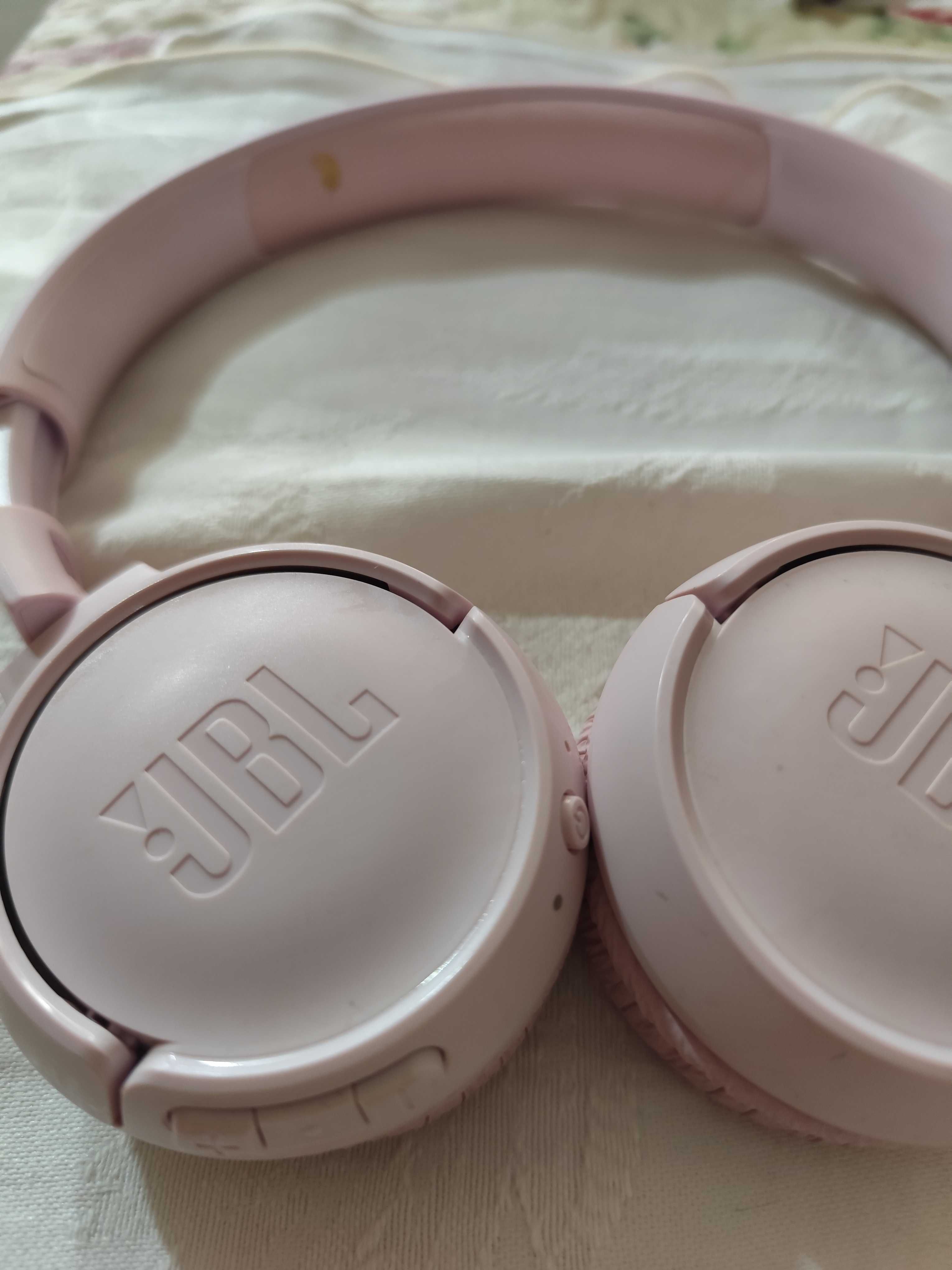 Phones JBL em bom estado