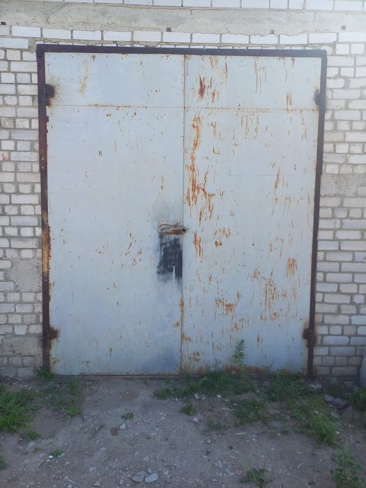 Здам гараж в оренду (80 м², ЖК №9) (Пічка не входить)
 Бердичів