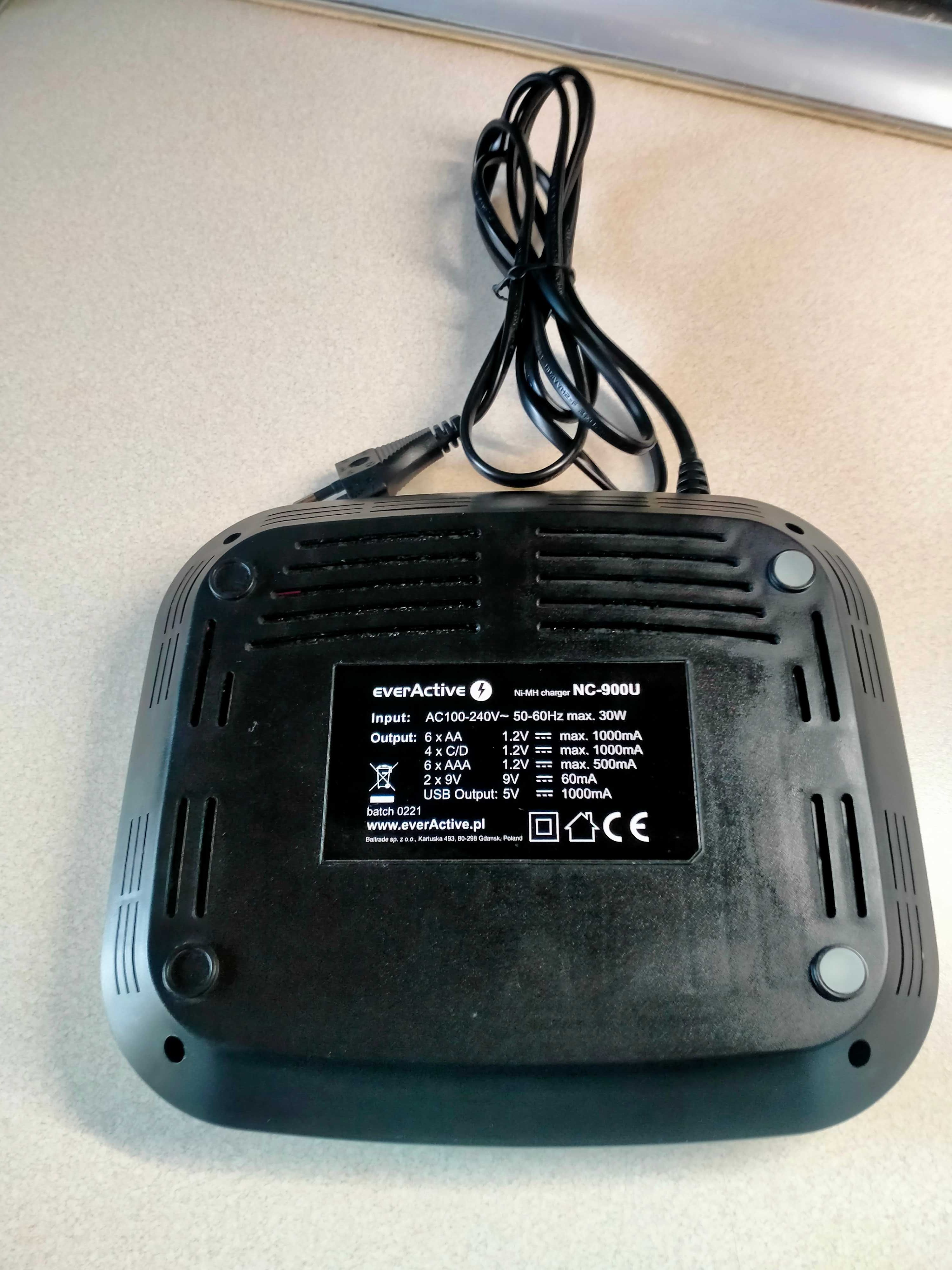 EverActive - Ładowarka mikroprocesorowa NC900U