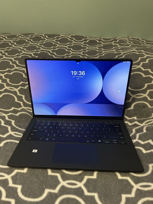 Tablet samsung galaxy s10 ultra 12/256 z klawiatura samsung rysikiem