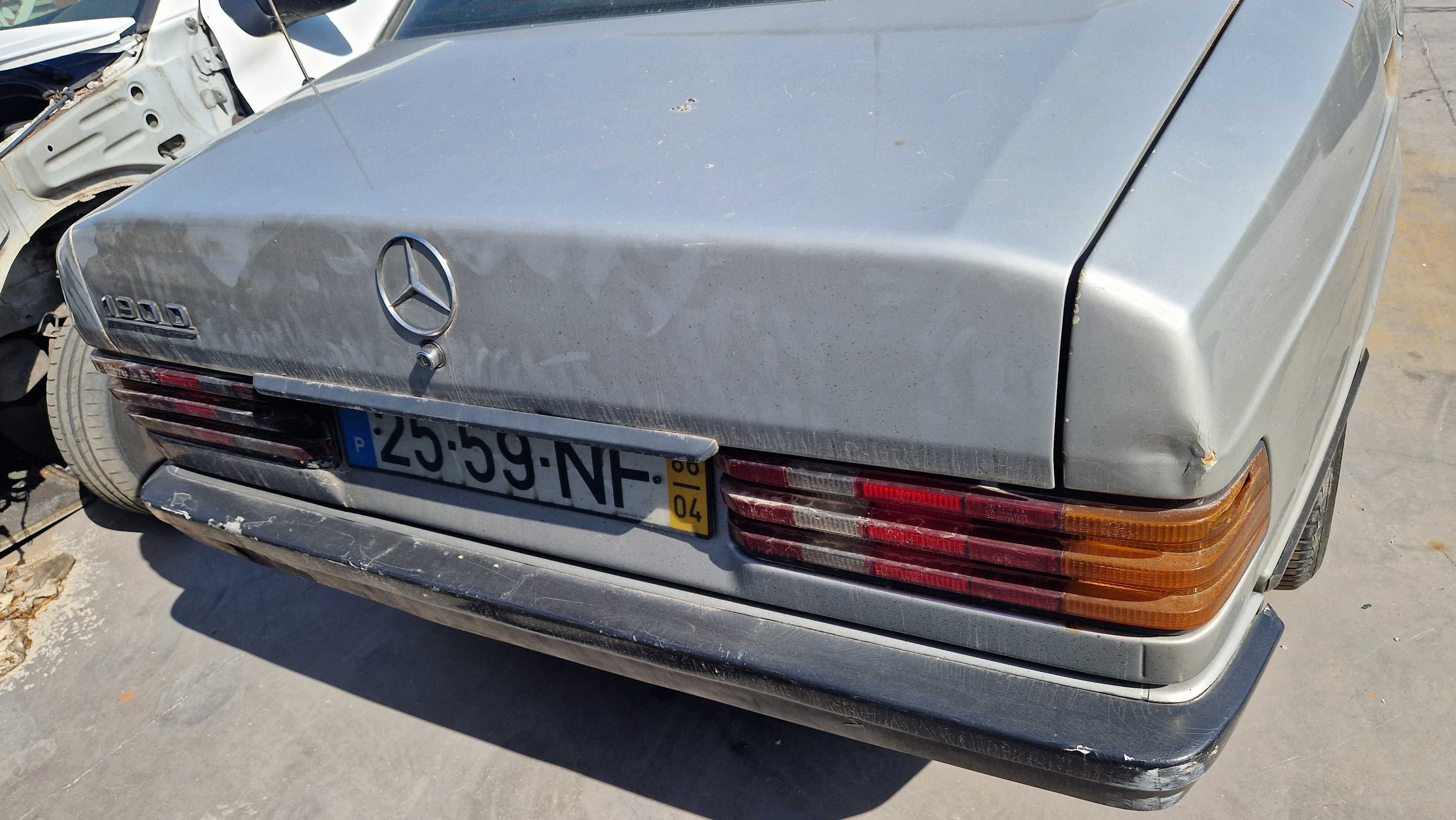 Venho mercedes 190 com alguma afazeres  de chapa e pintura