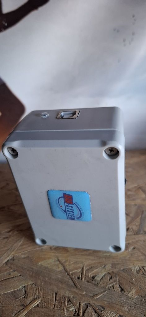 Konwerter USB - DMX512 z separacją galwaniczną