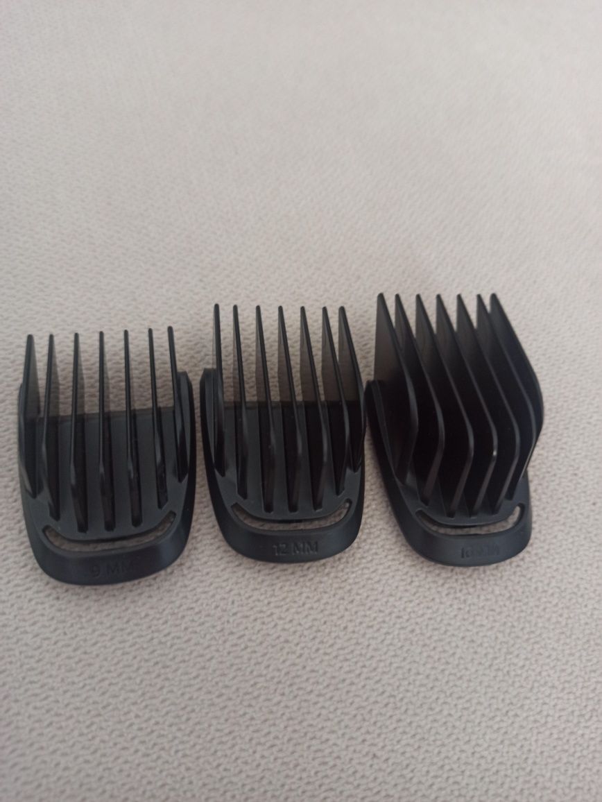 Nasaki i nakładki Phillips Multigroom series 7000