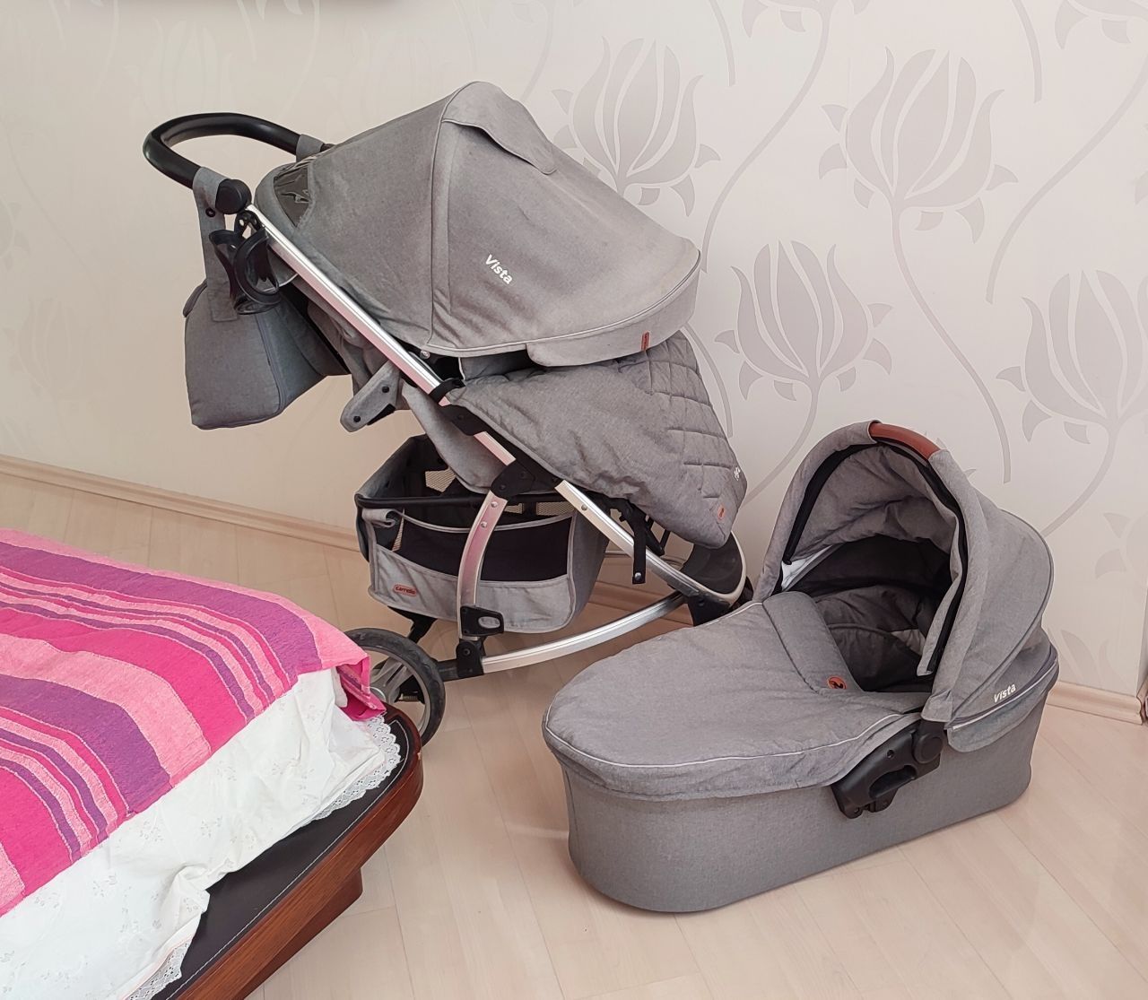 Продам коляску 2в1 Carello Vista