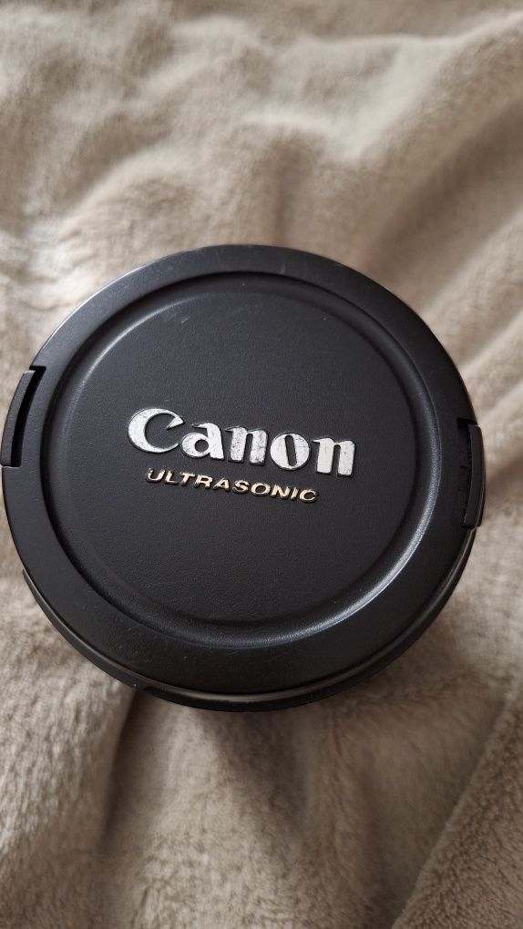 Об’єктив Canon EFS 17-55 f 2.8 IS USM