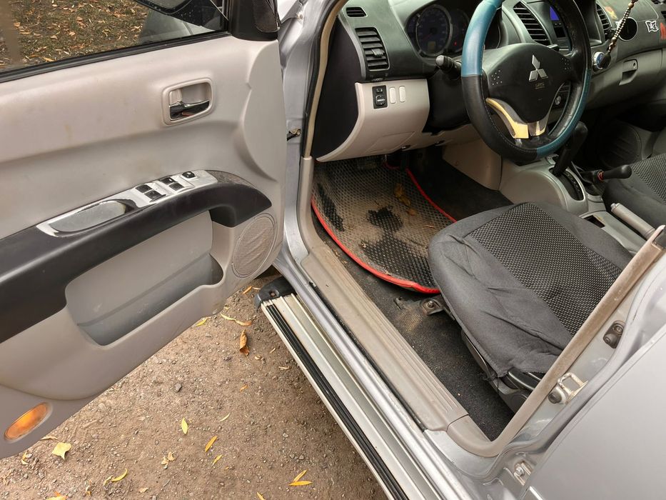 Mitsubishi L200 AKПП