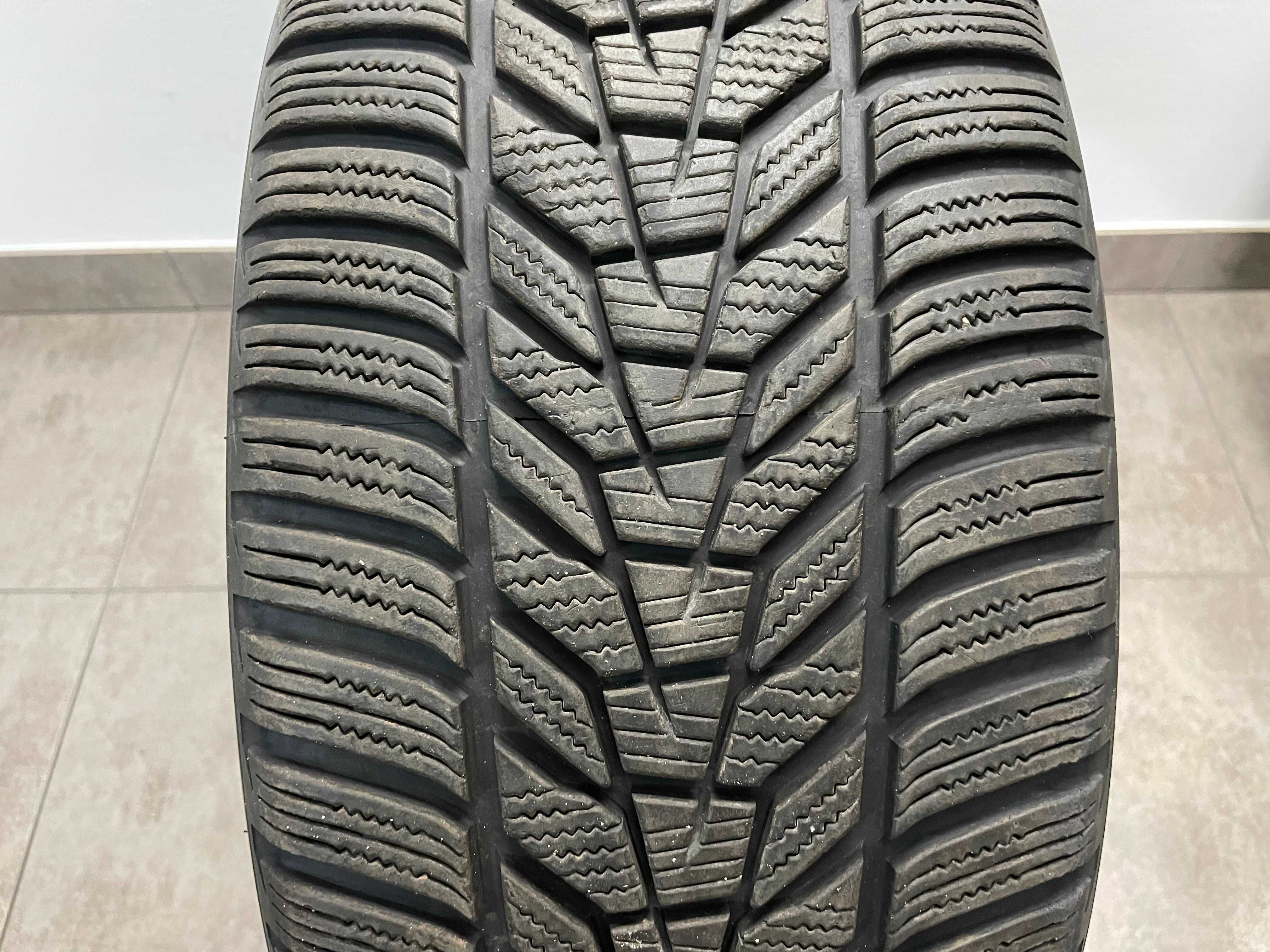 Hankook Winter i*cept Evo 3 225/40r18 Opony zimowe para 2 szt. 2020r