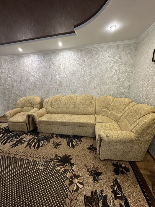 Продам диван з кріслом