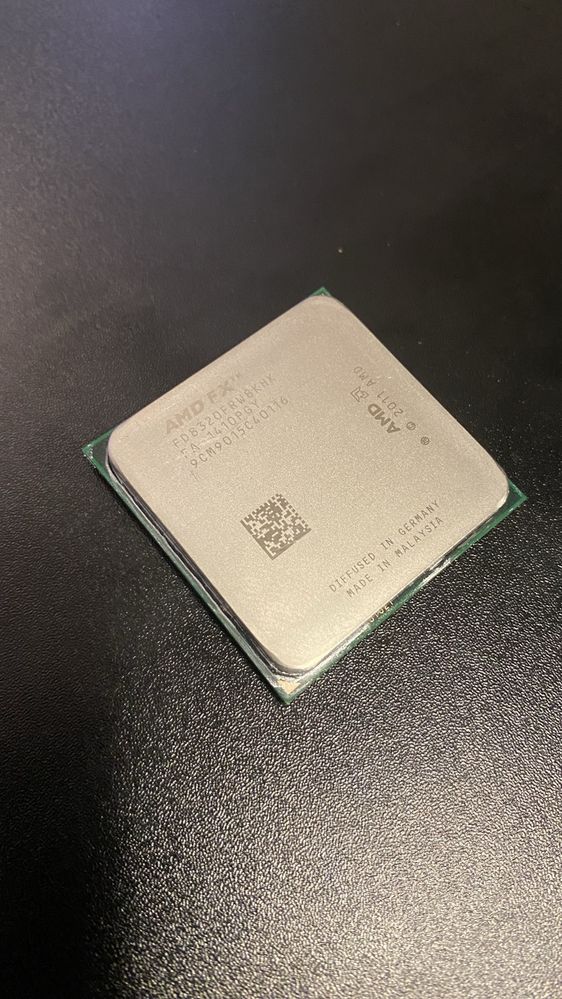 AM3+ Процесор FX8320 FD8320FRW8KHX, 8 ядер, 3.5GHz