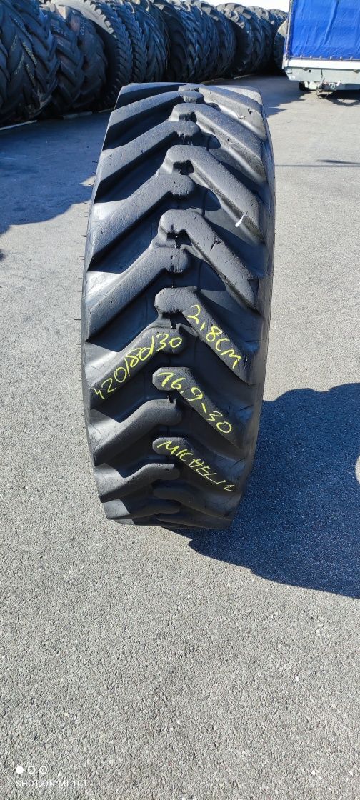 420/80-30  16.9-30 Michelin Power CL  90% bieżnika