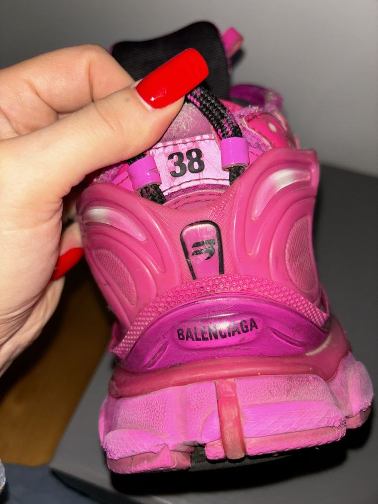 Balenciaga Runner pink