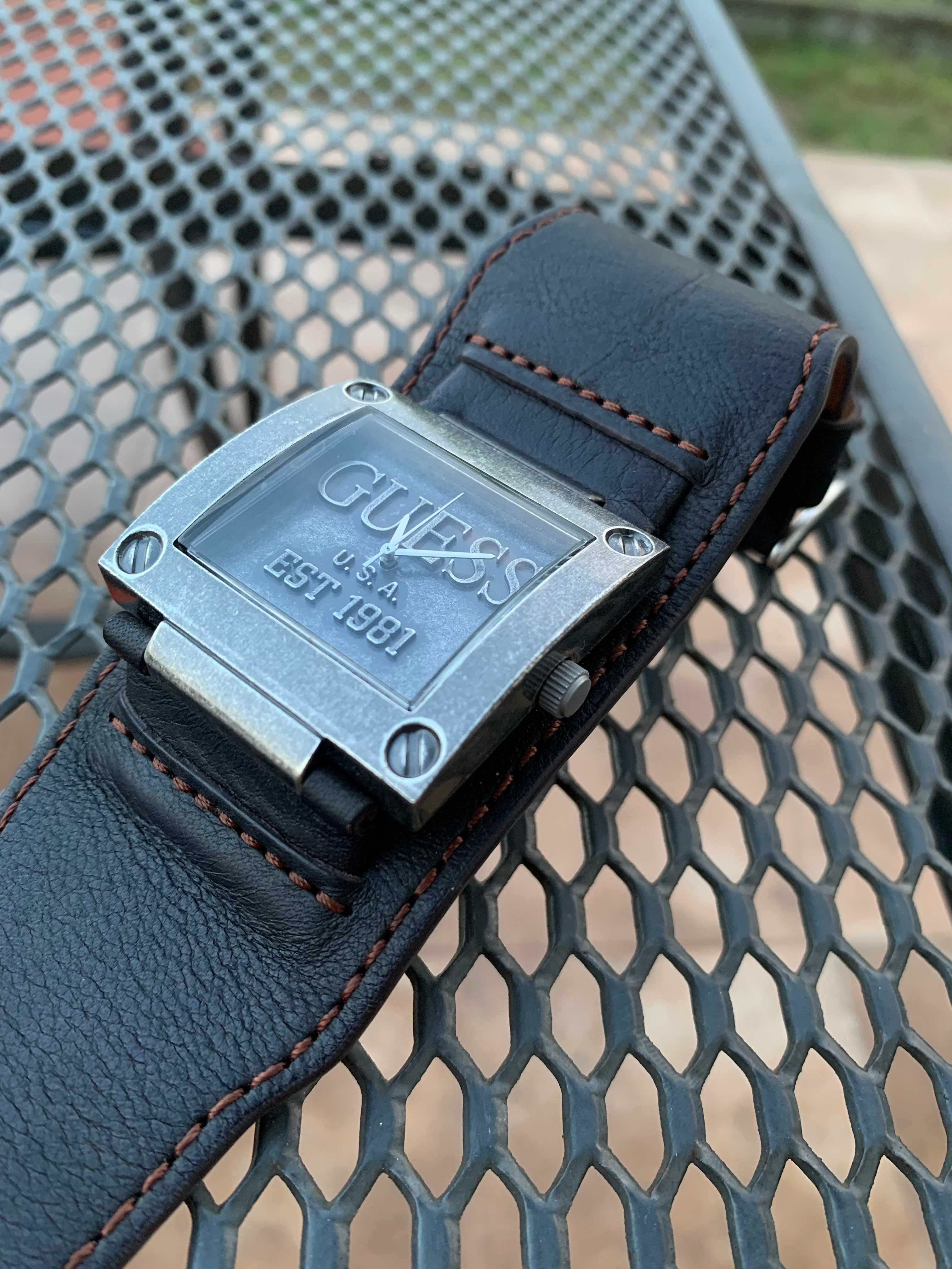 Zegarek damski GUESS USA EST 1981