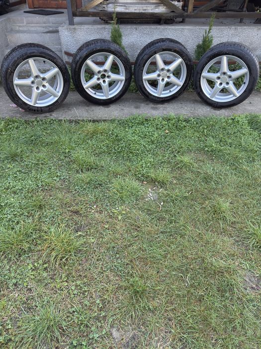 Колеса взборі Зима 215/50 R17  5/112